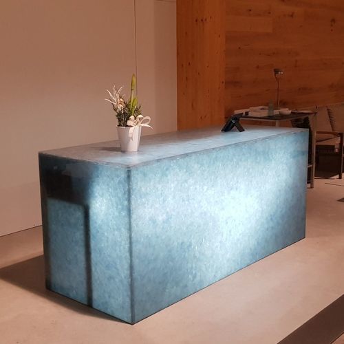 Glass reception desk - SKY - OCCITANIE PIERRES - illuminated