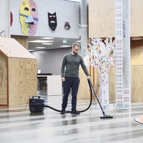 Home vacuum cleaner - VP700 HEPA XECP S2 EU - NILFISK - industrial / commercial / canister
