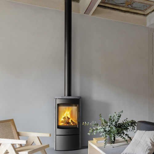 Wood heating stove - AHLMA - MCZ - 5 kW...10 kW / free-standing / contemporary