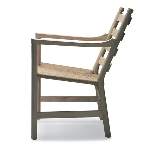 Contemporary armchair - CH44 - Carl Hansen & Son - wooden / by