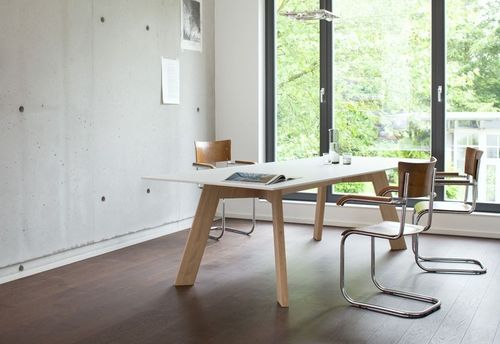 Contemporary work table - Y-WOMAN - Conmoto - solid wood / HPL / rectangular