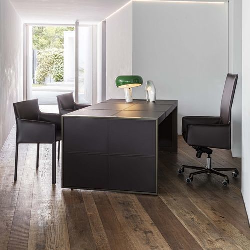Free-standing desk - STRATO - ENRICO PELLIZZONI - 2 person / contemporary / leather