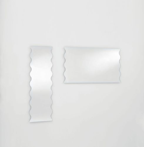 Wall-mounted mirror - ONDA - GLAS ITALIA - contemporary / vertical / by Alessandro Mendini