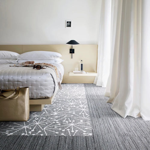 Carpet tile - MOD CAFÉ  - Interface - tufted / loop pile / structured