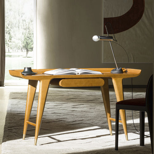 Free-standing desk - D.847.1  - Molteni&C - contemporary / solid wood / ash
