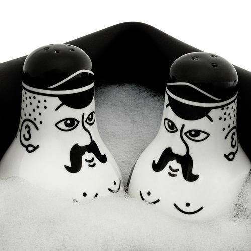 Porcelain salt and pepper shaker - FRIENDS - Normann Copenhagen - for domestic use