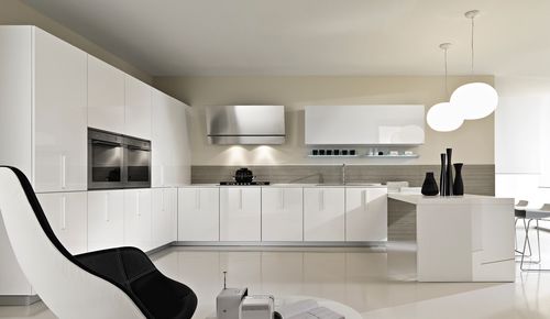 Contemporary kitchen - MAGIKA - Pedini - glass / with handle / lacquered
