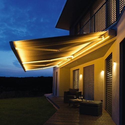Metal canopy - CASSETTE - Designer shade solutions - fabric / flat / contemporary