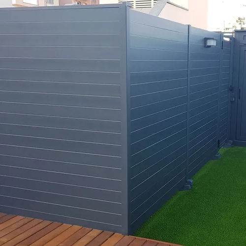 Louvered fence - SUNSET ALU - Dlimity - residential / aluminium / straight