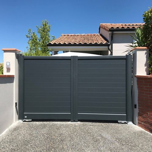 Swing gate - Quaglia Diffusion - right / aluminum / louvered