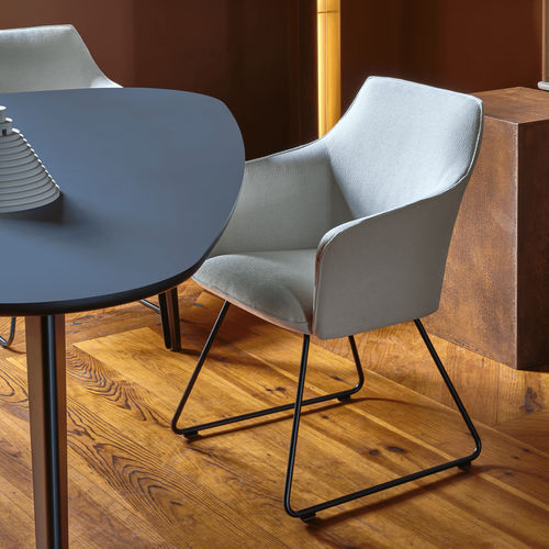 Contemporary dining chair - Mara - Leolux Global bv - indoor / fabric / leather