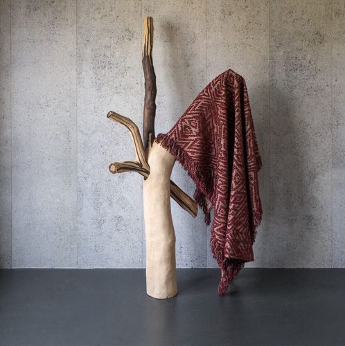Fabric throw blanket - Barcelona - Evolution 21 - Karine Bonjean bv - feather / PES