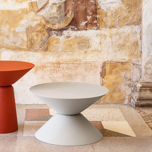 Contemporary coffee table - MURANO - CIMENTO - concrete / concrete base / round
