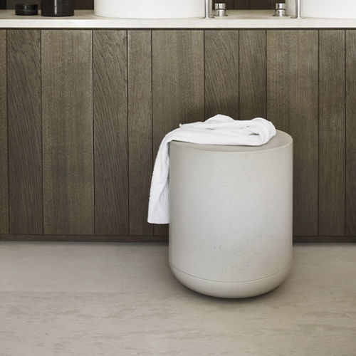 Contemporary stool - ZITELLA - CIMENTO - concrete / concrete base / central base