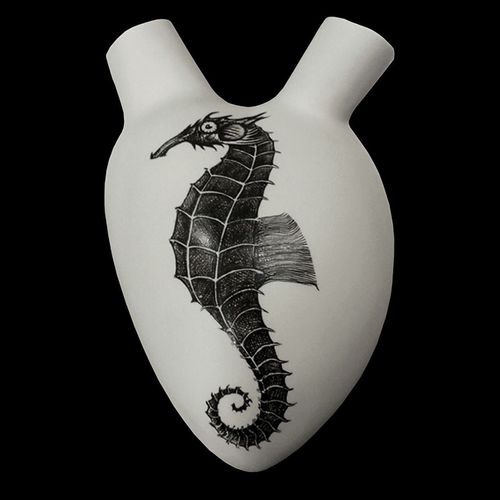 Contemporary vase - IPPOCAMPO - ELICA STUDIO - porcelain / wall / handmade