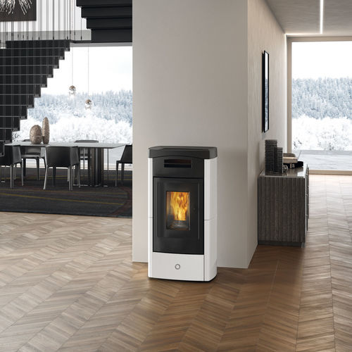 Pellet heating stove - Daily130++ - EK63 - 5 kW...10 kW / 0 - 5 kW / 10 kW...20 kW