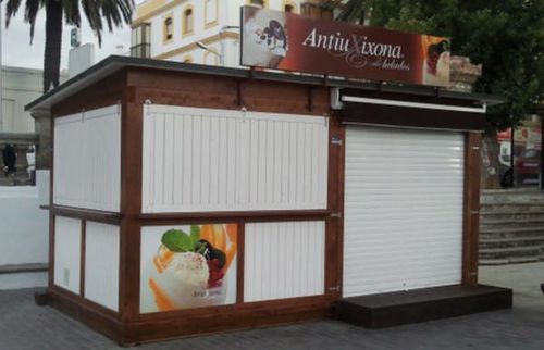 Commercial kiosk - ZARAGOZA - Maderas Menur - outdoor / wooden / modular