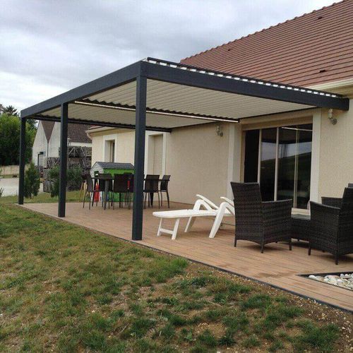 Wall-mounted pergola - USINE-ONLINE - extruded aluminum / with mobile slats / custom
