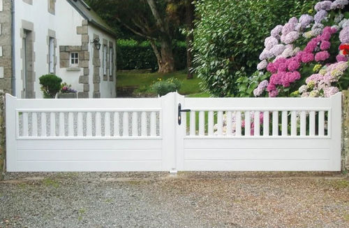 Sliding gate - Suza  - USINE-ONLINE - right / left / PVC