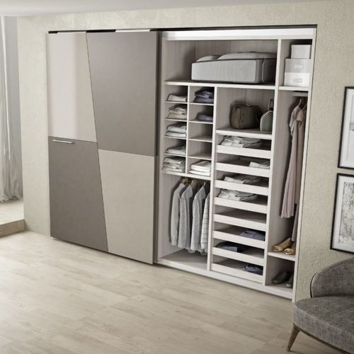 Built-in wardrobe - N1200 - GRUPO STYLO INTERIORISMO SL - contemporary / lacquered MDF / lacquered glass