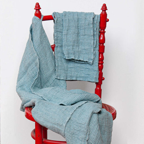 Linen bath linen - BLUE WAFFLE TOWEL - dELENZO LINEN FROM EUROPE S.L - commercial / customizable