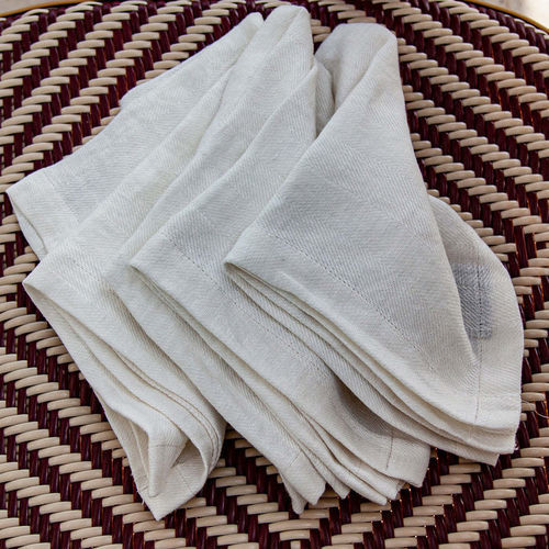 Linen napkin - ESPIGA  - dELENZO LINEN FROM EUROPE S.L - chevron pattern / for domestic use / weave