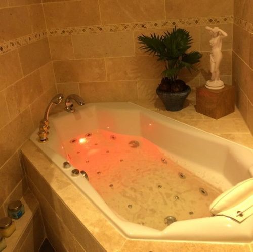 Corner bathtub - ADAGIO 180 - Preti - freestanding / professional / composite