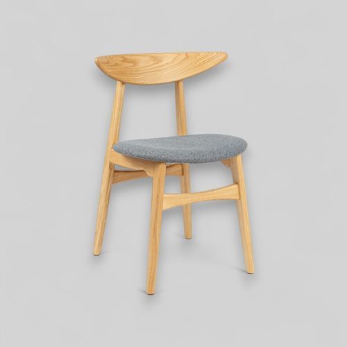 Modern chair - MARIO - Meubles des Carpates - indoor / oak / oak base