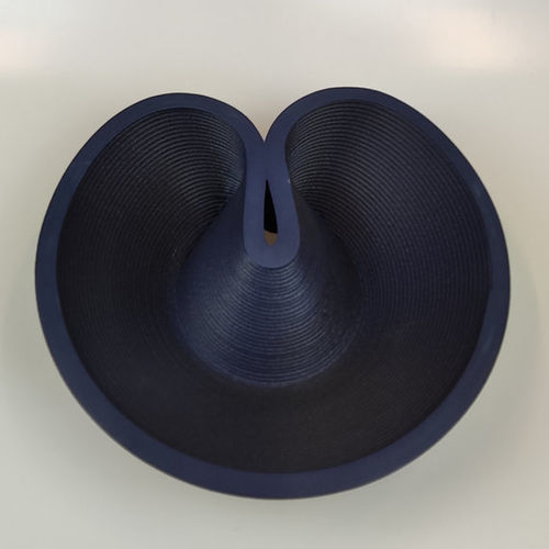 Dessert plate - BLACK ONE-OFF SEASHELL - BlueCycle - sculptural / plastic / plain