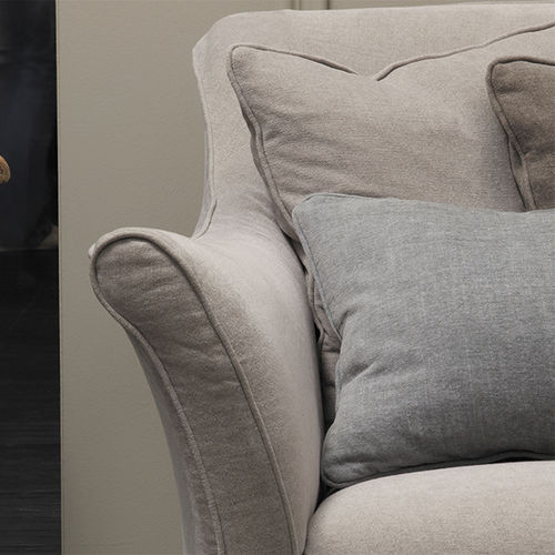 Design sofa - HALIFAX - VILLEVENETE BY GATTI - fabric / with armrests / with removable cushion