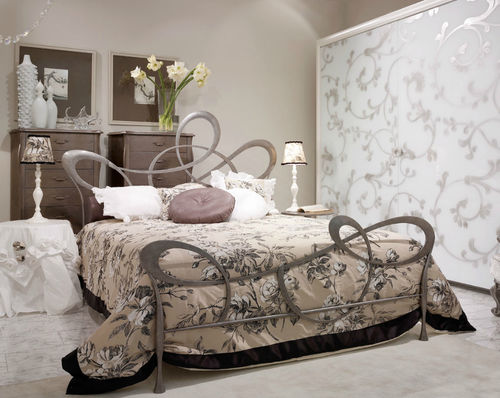 Double bed - SWING  - GIUSTI PORTOS - traditional / wrought iron / satin finish