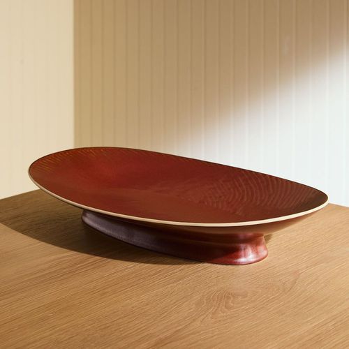 Porcelain stoneware table top - Marcus Samuelsson - West Elm - red