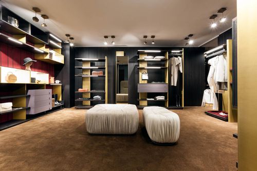 Modular walk-in wardrobe - Outfit  - LAURAMERONI - contemporary / wooden / lacquered
