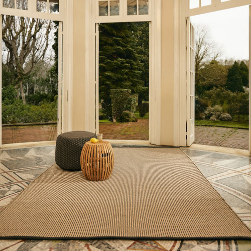 Contemporary rug - PONZA - Unopiù - plain / polypropylene / rectangular