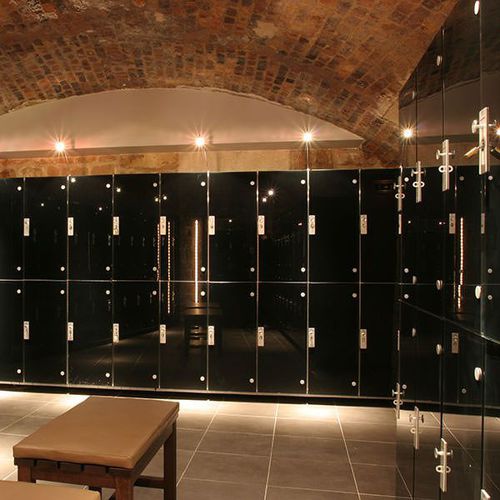 Glass locker - FUTURA NOIR                  - GEKIPS - for public building / secure