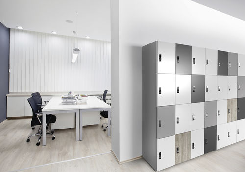 Melamine left-luggage locker - PEOPLE C / 5 portes superposées  - GEKIPS - RFID / combination / key card