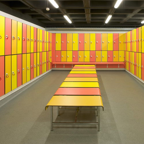 HPL locker - &Agrave; BANC INT&Eacute;GR&Eacute; - GEKIPS - for public building / for sports facility / for wet rooms