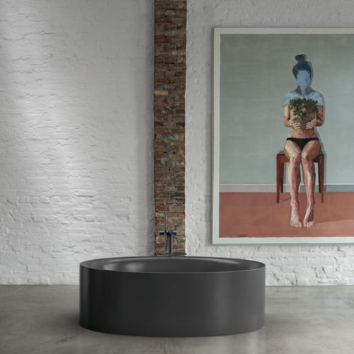 Oval bathtub - BetteEve Oval Silhouette - Bette GmbH & Co. KG - free-standing / for homes / titanium