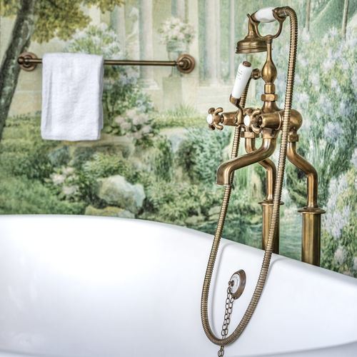 Double-handle bathtub mixer tap - NGT1010 - Kenny&Mason - deck mounted / chromed metal / brass
