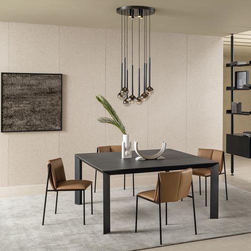Modern dining table - MANHATTAN NERO CONCRETE - Riflessi - ceramic / aluminum / lacquered aluminum