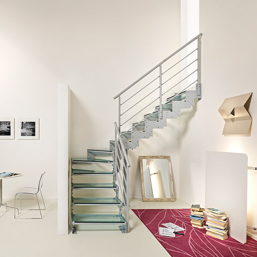 Half-turn staircase - DOMINO : STYLE - FONTANOT - ALBINI & FONTANOT - glass step / steel frame / contemporary