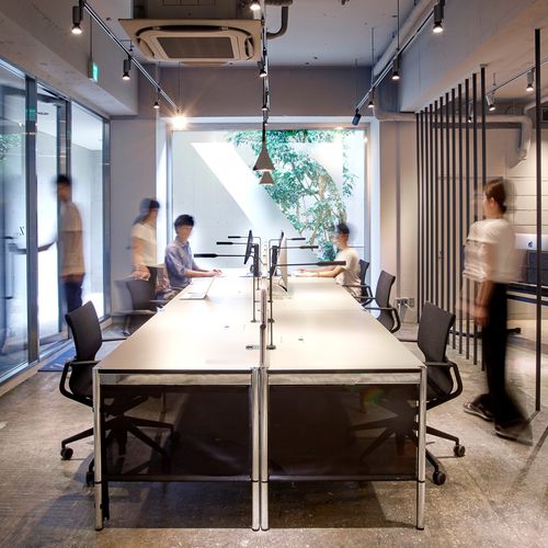 Workstation desk - USM Haller - USM Modular Furniture - free-standing / contemporary / MDF