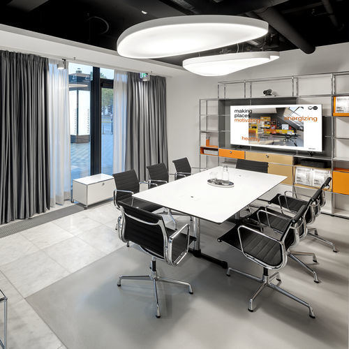 Contemporary boardroom table - USM Kitos - USM Modular Furniture - laminate / metal base / rectangular