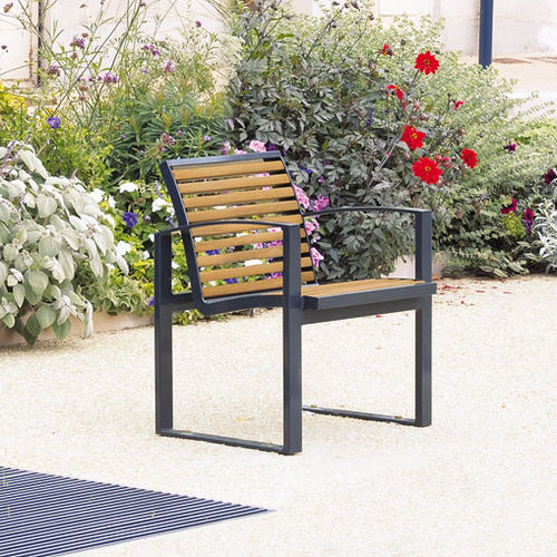 Contemporary chair - NEWPORT - AREA - outdoor / steel / steel base