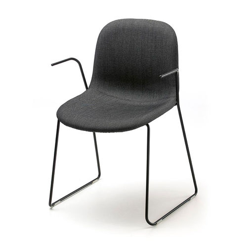 Scandinavian design visitor chair - arrmet