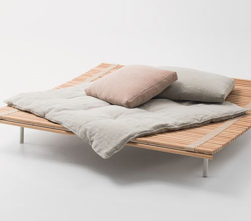 Exterior cushion - TRAPUNTINO - PAOLA LENTI - square / plain / linen