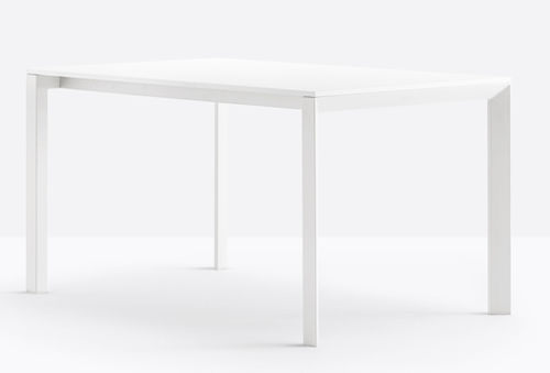 Contemporary table - MORE TMO - PEDRALI - melamine / steel base / rectangular