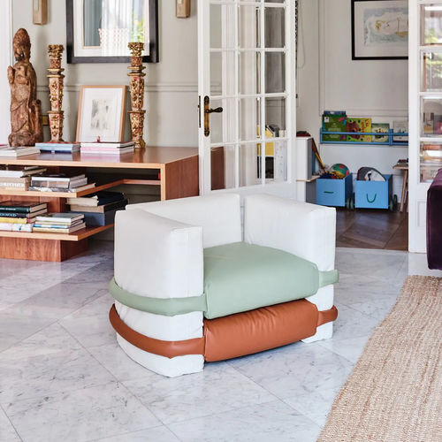 Contemporary armchair - PILLOW  - BD Barcelona Design - leather / thermo-lacquered steel / brown