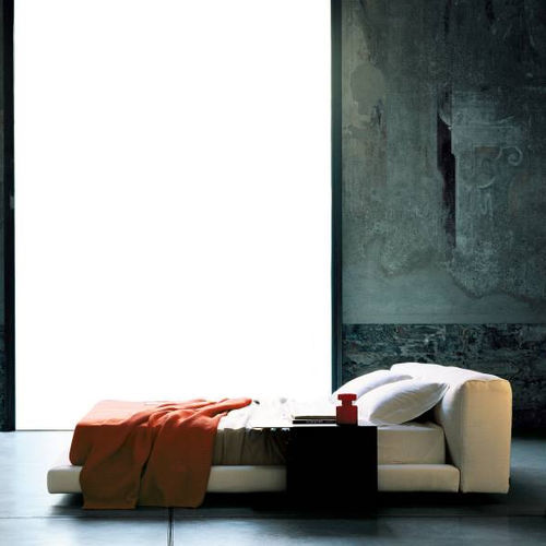 Double bed - SOFTWALL - Living Divani - contemporary / upholstered / with upholstered headboard