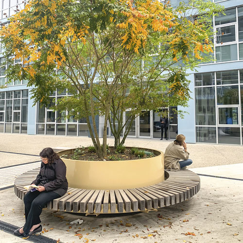 contemporary public bench - Streetlife